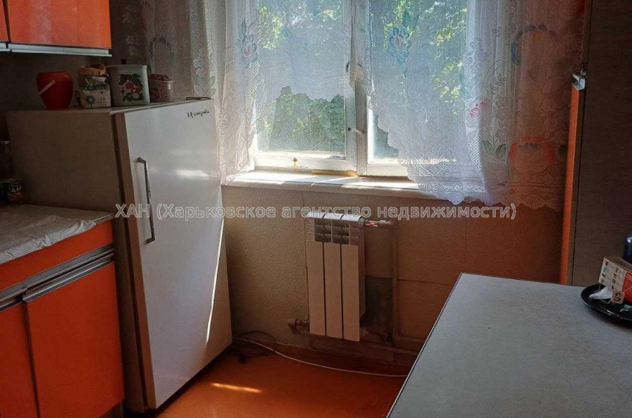 Продам квартиру, Индустриальный просп. , 2  ком., 45 м², советский ремонт 