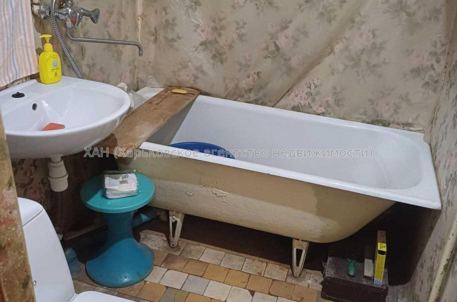 Продам квартиру, Индустриальный просп. , 2  ком., 45 м², советский ремонт 