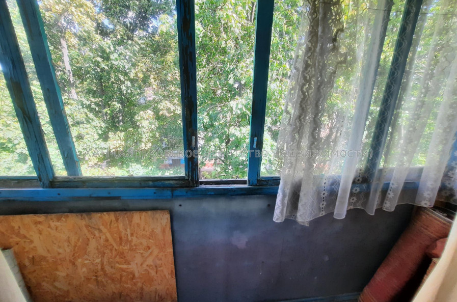 Продам квартиру, Индустриальный просп. , 2  ком., 45 м², советский ремонт 