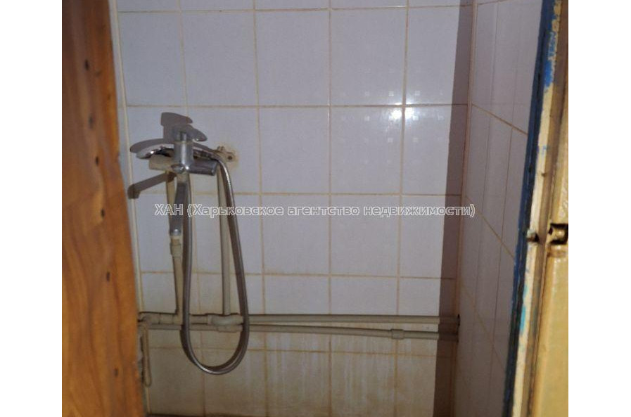 Продам квартиру, Василия Мельникова ул. , 1 кім., 15 м², косметический ремонт 