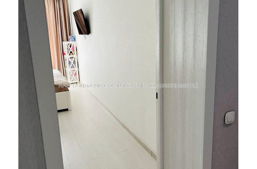 Продам квартиру, Мира ул. , 1  ком., 43 м², капитальный ремонт 