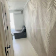 Продам квартиру, Мира ул. , 1  ком., 43 м², капитальный ремонт 