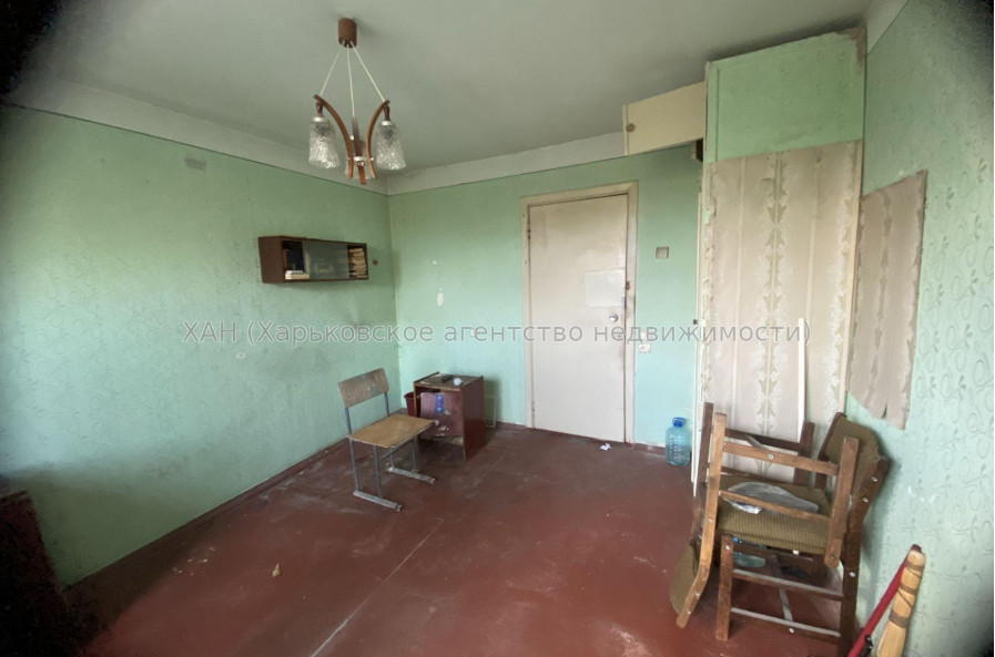 Продам квартиру, Глобинская ул. , 1 кім., 15 м², без ремонта 