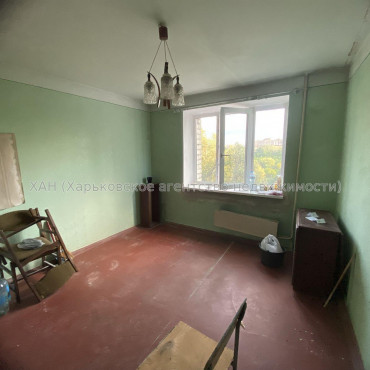Продам квартиру, Глобинская ул. , 1  ком., 15 м², без ремонта 