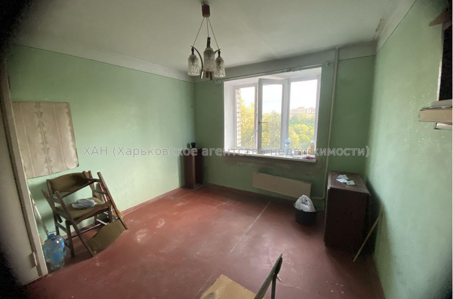 Продам квартиру, Глобинская ул. , 1 кім., 15 м², без ремонта 