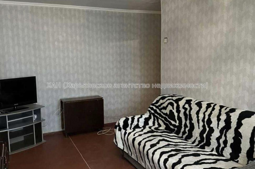 Продам квартиру, Непокоренных ул. , 2 кім., 47 м², косметический ремонт 