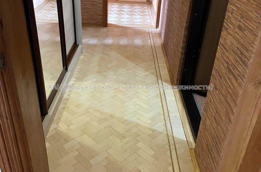 Продам квартиру, Большая Кольцевая ул. , 2 кім., 51.60 м², евроремонт 
