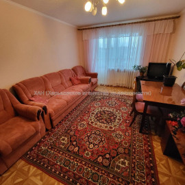 Продам квартиру, Кулиничевская ул. , 3  ком., 60 м², косметический ремонт