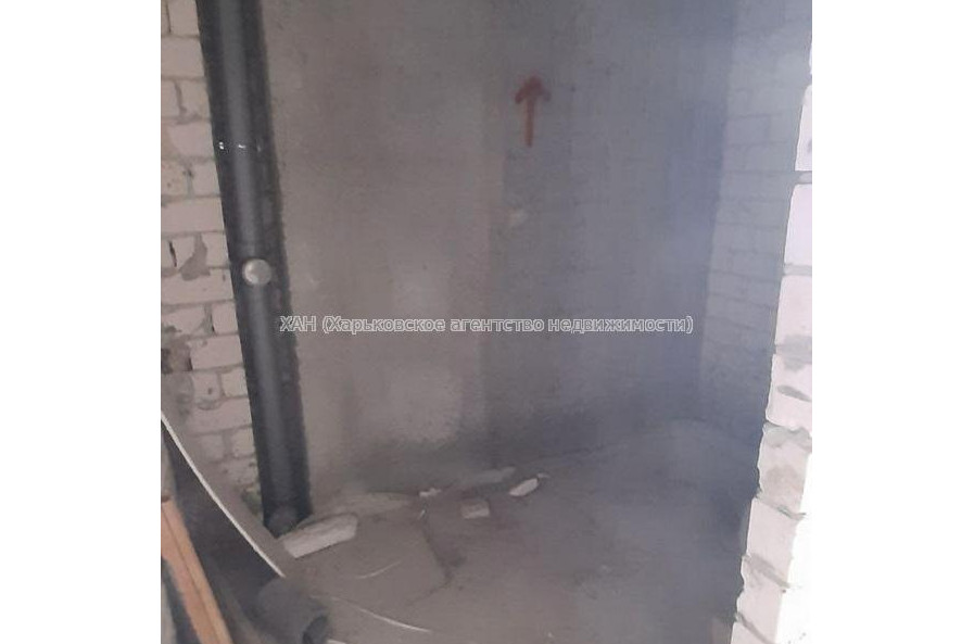 Продам квартиру, Шевченковский пер. , 1 кім., 37 м², без внутренних работ 