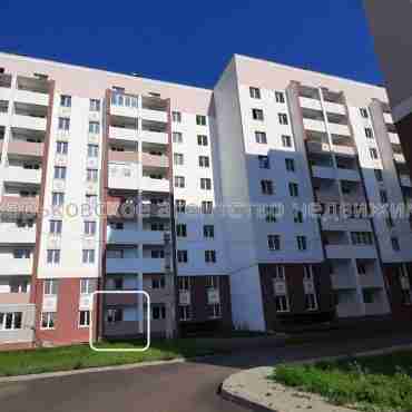 Продам квартиру, Шевченковский пер. , 1 кім., 37 м², без внутренних работ 