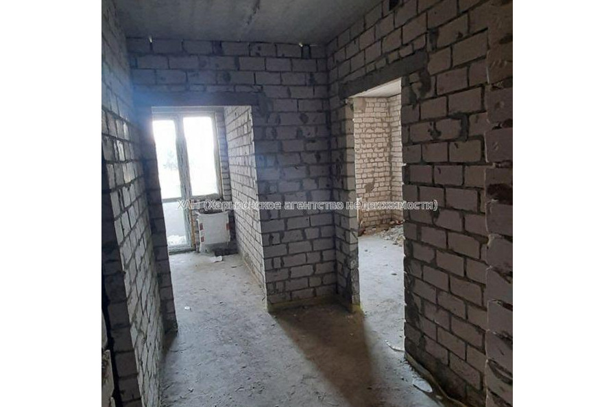 Продам квартиру, Шевченковский пер. , 1 кім., 37 м², без внутренних работ 