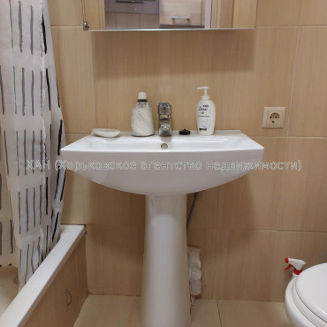 Продам квартиру, Шевченковский пер. , 1 кім., 20 м², евроремонт 