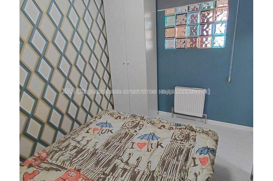 Продам квартиру, Героев Харькова просп. , 1 кім., 44 м², евроремонт 