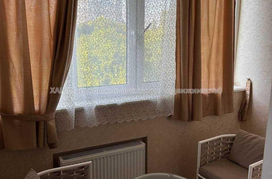 Продам квартиру, Победы просп. , 2  ком., 77.50 м², евроремонт 