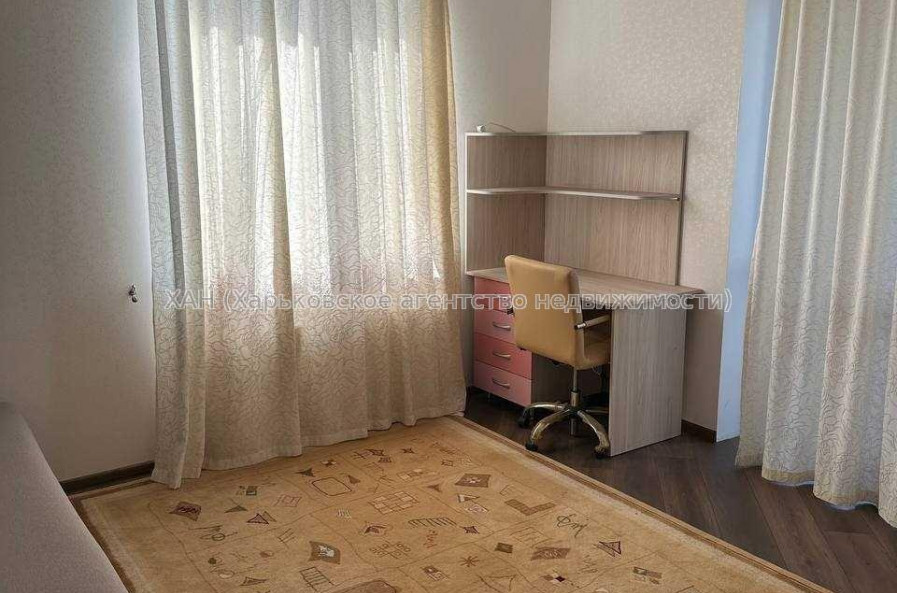 Продам квартиру, Победы просп. , 2  ком., 77.50 м², евроремонт 