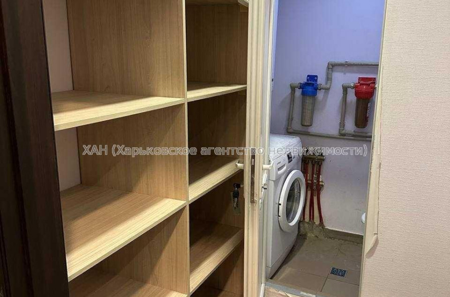 Продам квартиру, Победы просп. , 2  ком., 77.50 м², евроремонт 