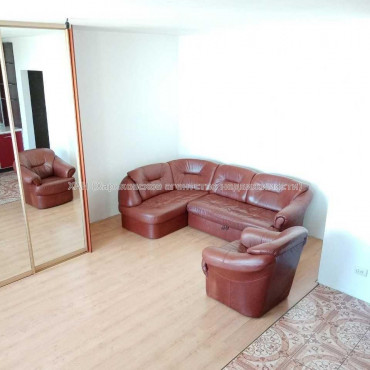 Продам квартиру, Салтовское шоссе , 1  ком., 41.20 м², косметический ремонт 