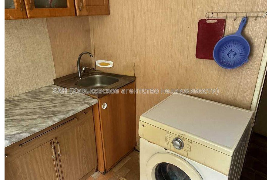 Продам квартиру, Тракторостроителей просп. , 1 кім., 26.20 м², косметический ремонт 