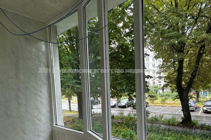 Продам квартиру, Тракторостроителей просп. , 1 кім., 26.20 м², косметический ремонт 