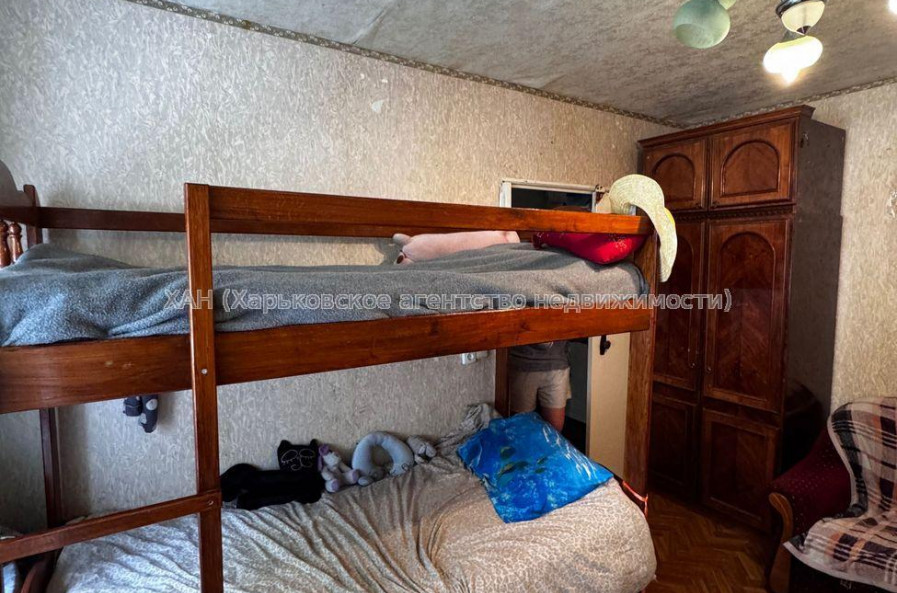 Продам квартиру, Тракторостроителей просп. , 1 кім., 26.20 м², косметический ремонт 