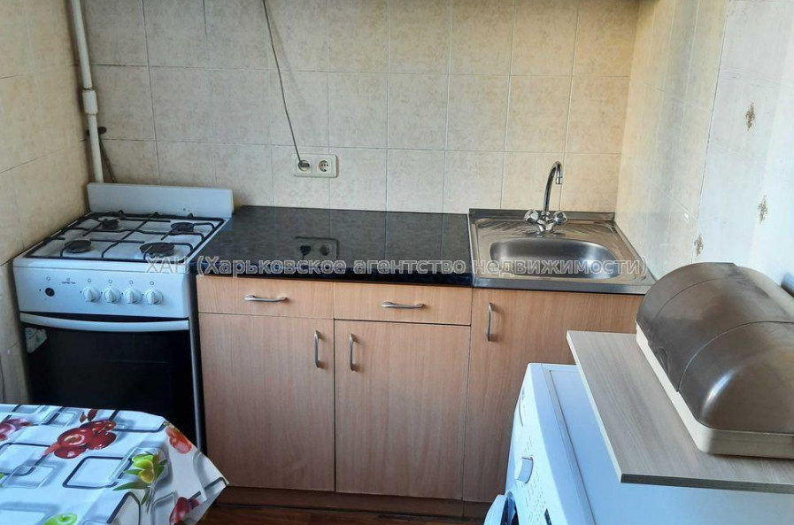 Здам квартиру, Европейская ул. , 10 , 1 кім., 33 м², капитальный ремонт 