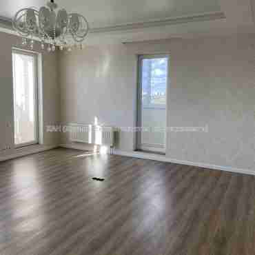 Продам квартиру, Науки просп. , 2  ком., 102 м², авторский дизайн 