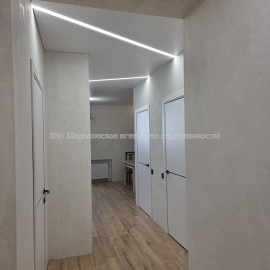 Продам квартиру, Победы просп. , 2  ком., 67 м², евроремонт
