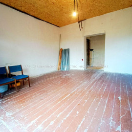 Продам квартиру, Данилевского ул. , 2 кім., 52 м², без внутренних работ