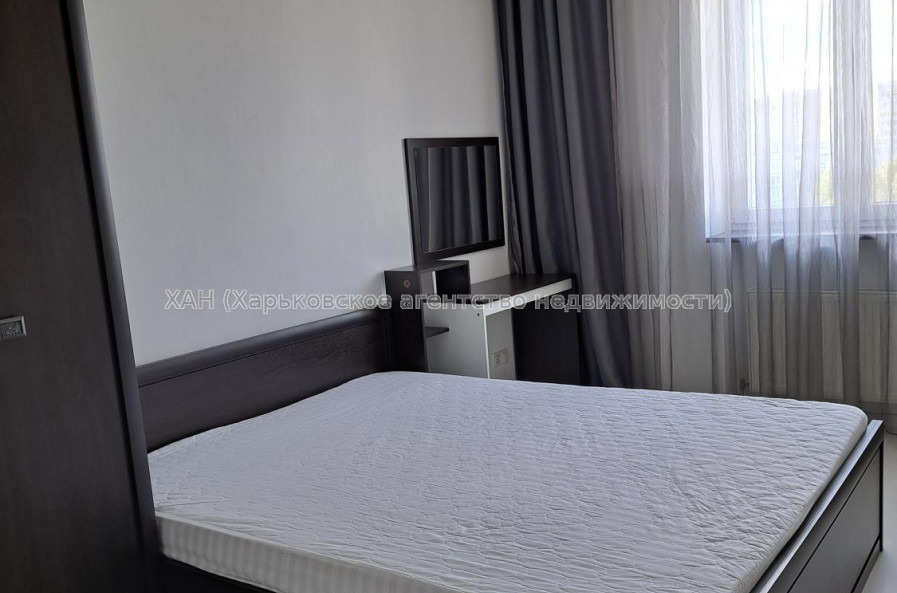 Продам квартиру, Непокоренных ул. , 32Г , 3  ком., 84 м², евроремонт 