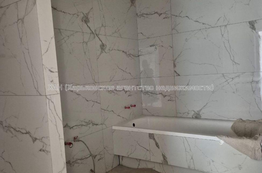 Продам квартиру, Барабашова академика ул. , 3  ком., 69 м², без отделочных работ 