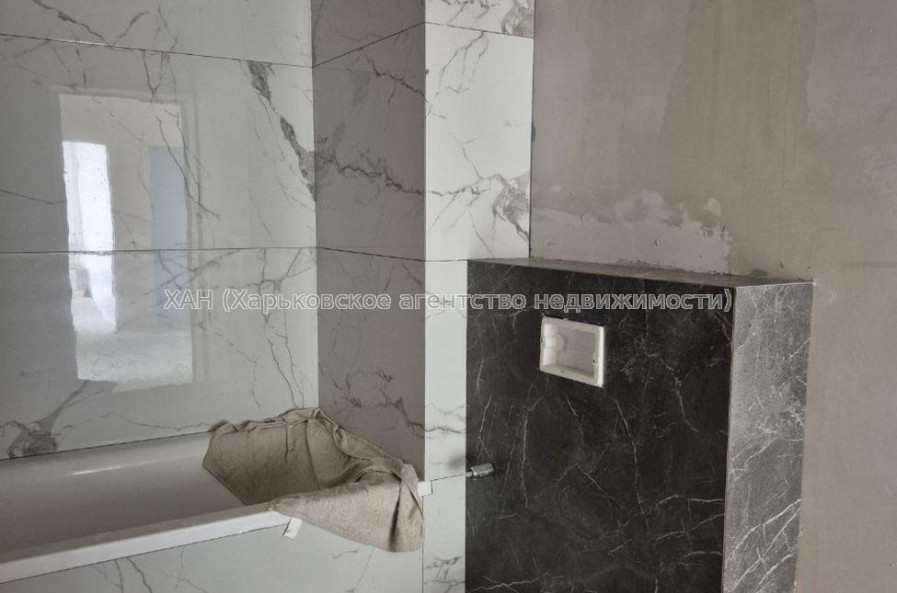 Продам квартиру, Барабашова академика ул. , 3  ком., 69 м², без отделочных работ 