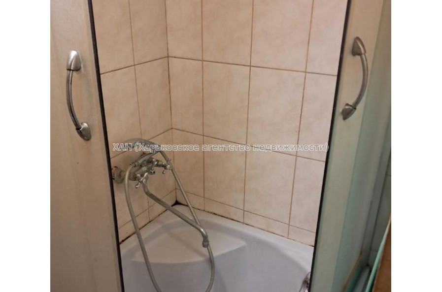 Здам квартиру, Владислава Зубенко ул. , 1 кім., 23 м², косметический ремонт 