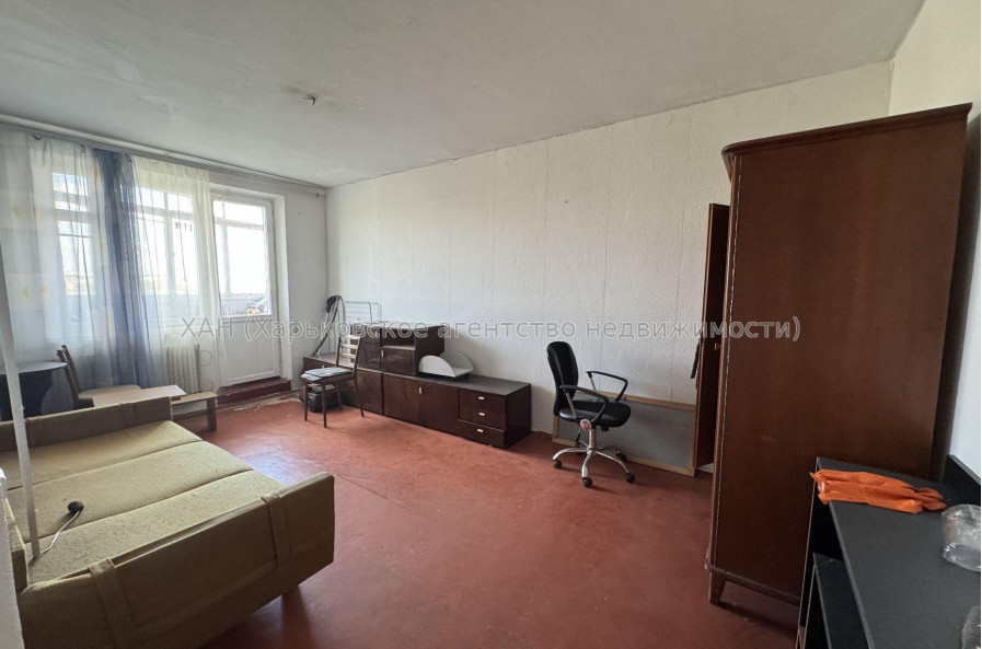 Продам квартиру, Навчальная ул. , 2 кім., 45.60 м², косметический ремонт 