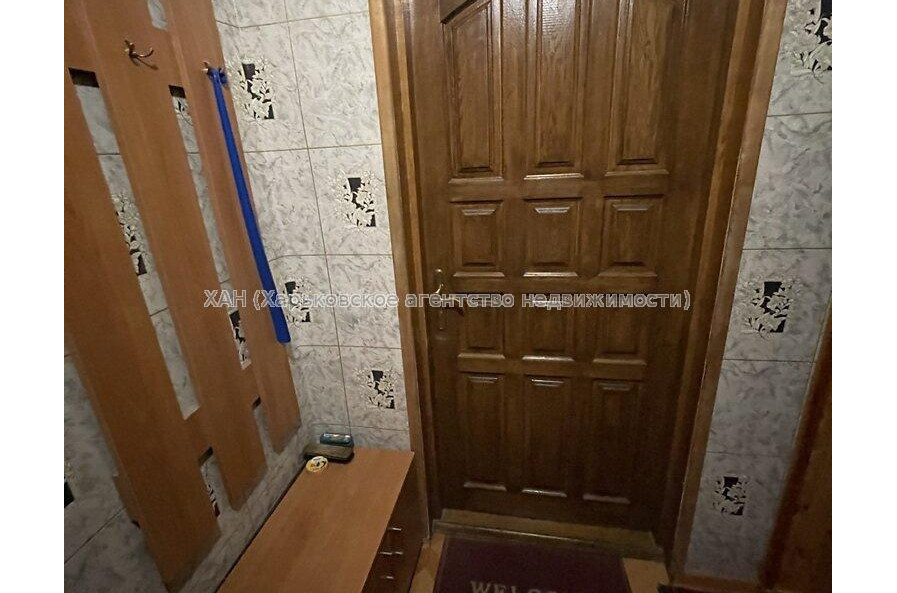 Продам квартиру, Профессора Атамановского ул. , 3 кім., 72 м², капитальный ремонт 