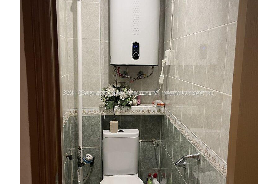 Продам квартиру, Профессора Атамановского ул. , 3 кім., 72 м², капитальный ремонт 