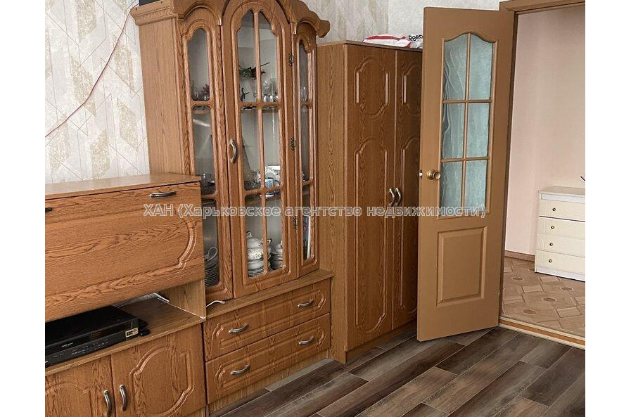 Продам квартиру, Профессора Атамановского ул. , 3 кім., 72 м², капитальный ремонт 