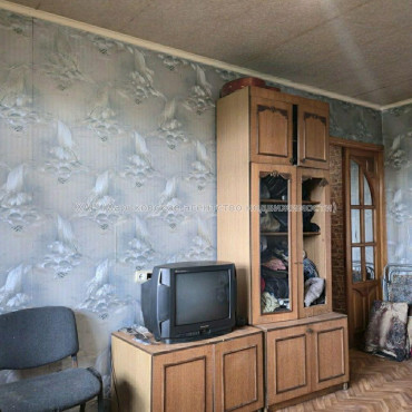 Продам квартиру, Болградская ул. , 1  ком., 38 м², советский ремонт 