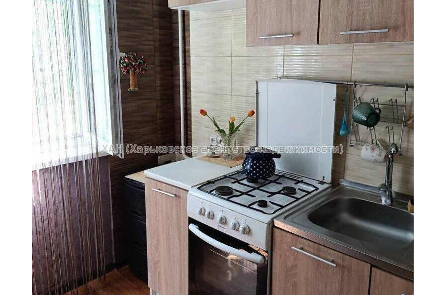 Продам квартиру, Садовый проезд , 1 кім., 33 м², косметический ремонт 