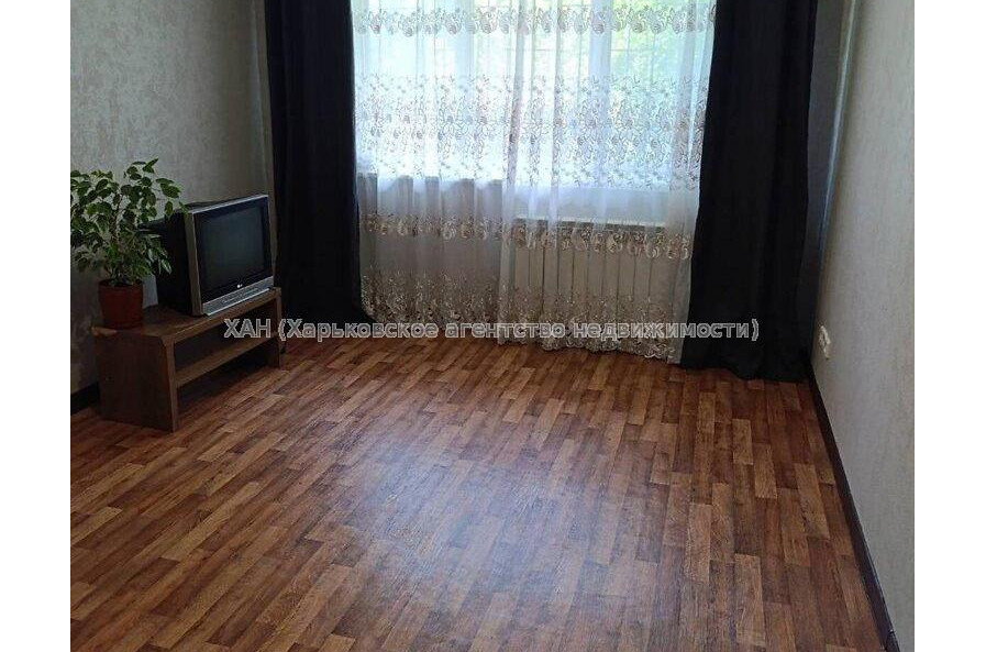 Продам квартиру, Садовый проезд , 1 кім., 33 м², косметический ремонт 