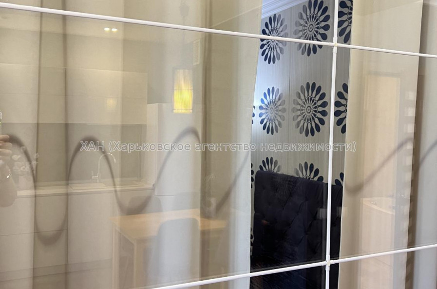 Продам квартиру, Соборности Украины ул. , 228А , 3  ком., 60 м², капитальный ремонт 