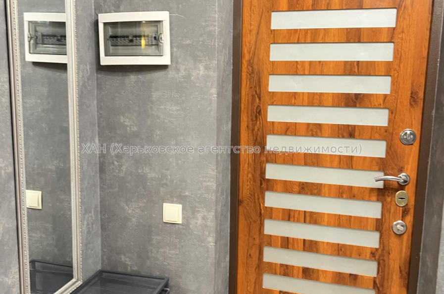 Продам квартиру, Соборности Украины ул. , 228А , 3  ком., 60 м², капитальный ремонт 