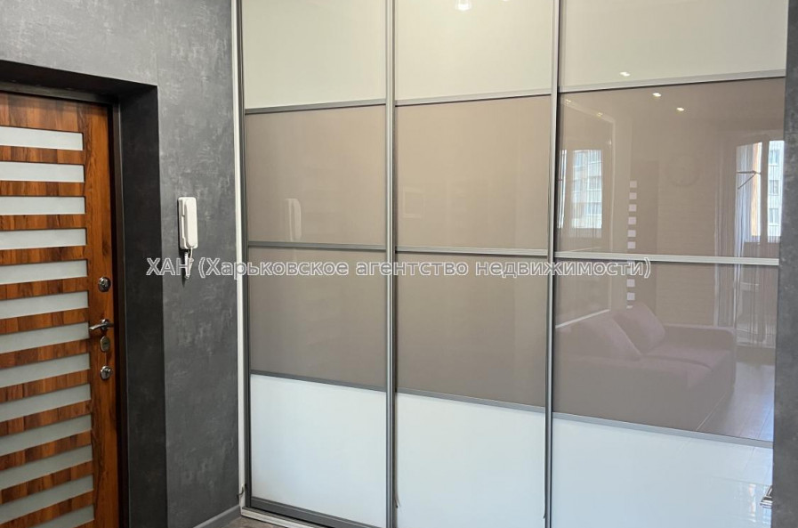 Продам квартиру, Соборности Украины ул. , 228А , 2 кім., 60 м², капитальный ремонт 