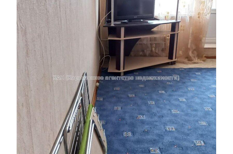 Сдам квартиру, Непокоренных ул. , 2  ком., 46 м², косметический ремонт 
