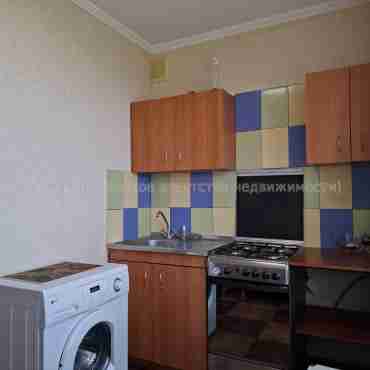 Сдам квартиру, Владислава Зубенко ул. , 2  ком., 45 м², косметический ремонт 