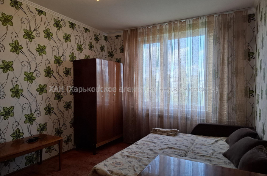Сдам квартиру, Владислава Зубенко ул. , 2  ком., 45 м², косметический ремонт 