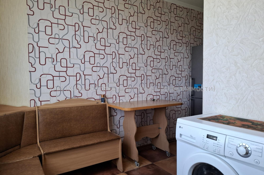 Сдам квартиру, Владислава Зубенко ул. , 2  ком., 45 м², косметический ремонт 