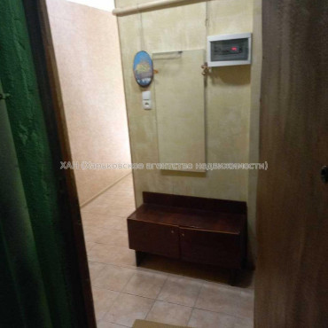 Продам квартиру, Валентиновская ул. , 1  ком., 32 м², косметический ремонт 