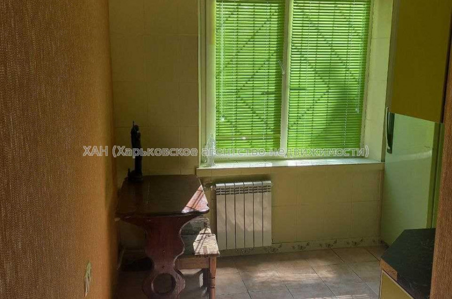Продам квартиру, Валентиновская ул. , 1  ком., 32 м², косметический ремонт 