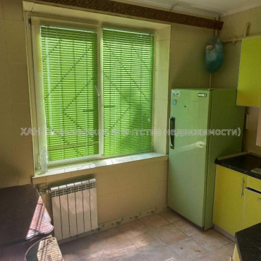 Продам квартиру, Валентиновская ул. , 1  ком., 32 м², косметический ремонт 