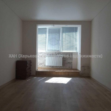 Продам квартиру, Валентиновская ул. , 1  ком., 32 м², косметический ремонт 